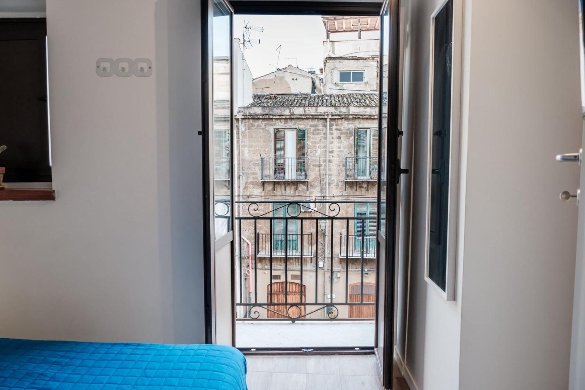 Ferienwohnung Caza ~ Palermo Exterior foto