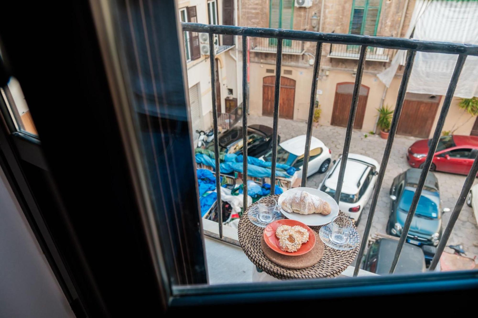 Ferienwohnung Caza ~ Palermo Exterior foto